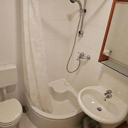 Studio-wohnung In By Interhome